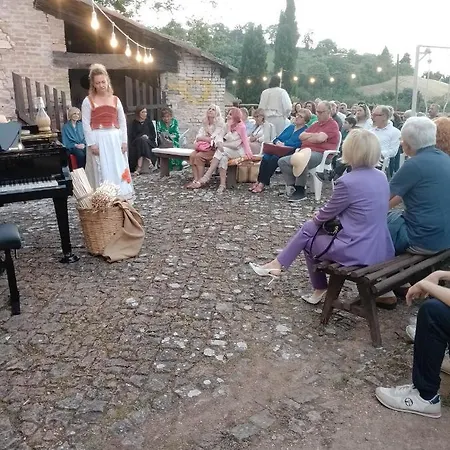 Fattoria La Ginestra, Museo Della Civilta Contadina Farma *