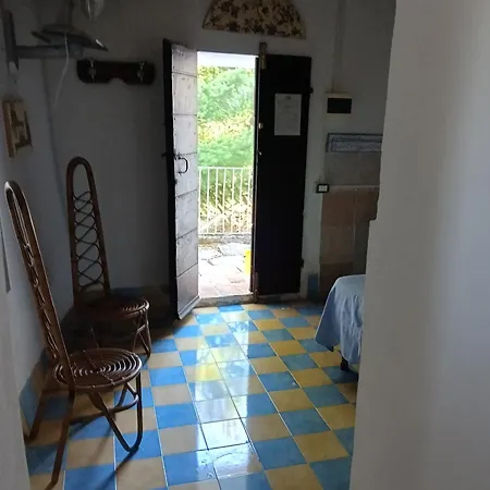 Fattoria La Ginestra, Museo Della Civilta Contadina Farma